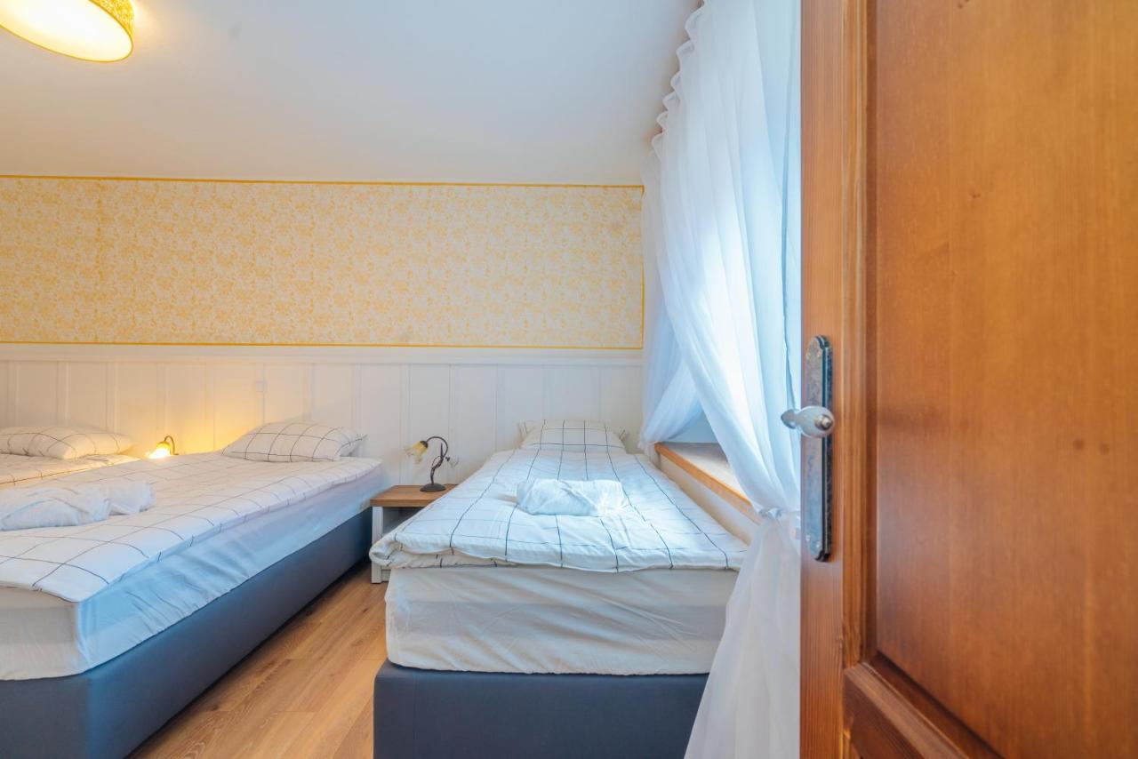 Stol Apartments Zirovnica Exterior foto