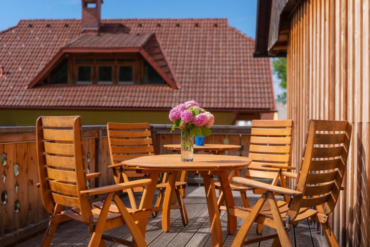 Stol Apartments Zirovnica Exterior foto