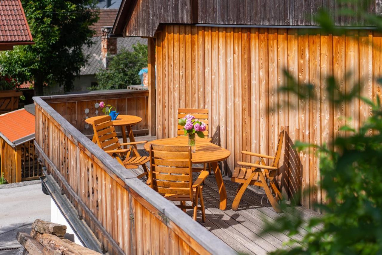 Stol Apartments Zirovnica Exterior foto